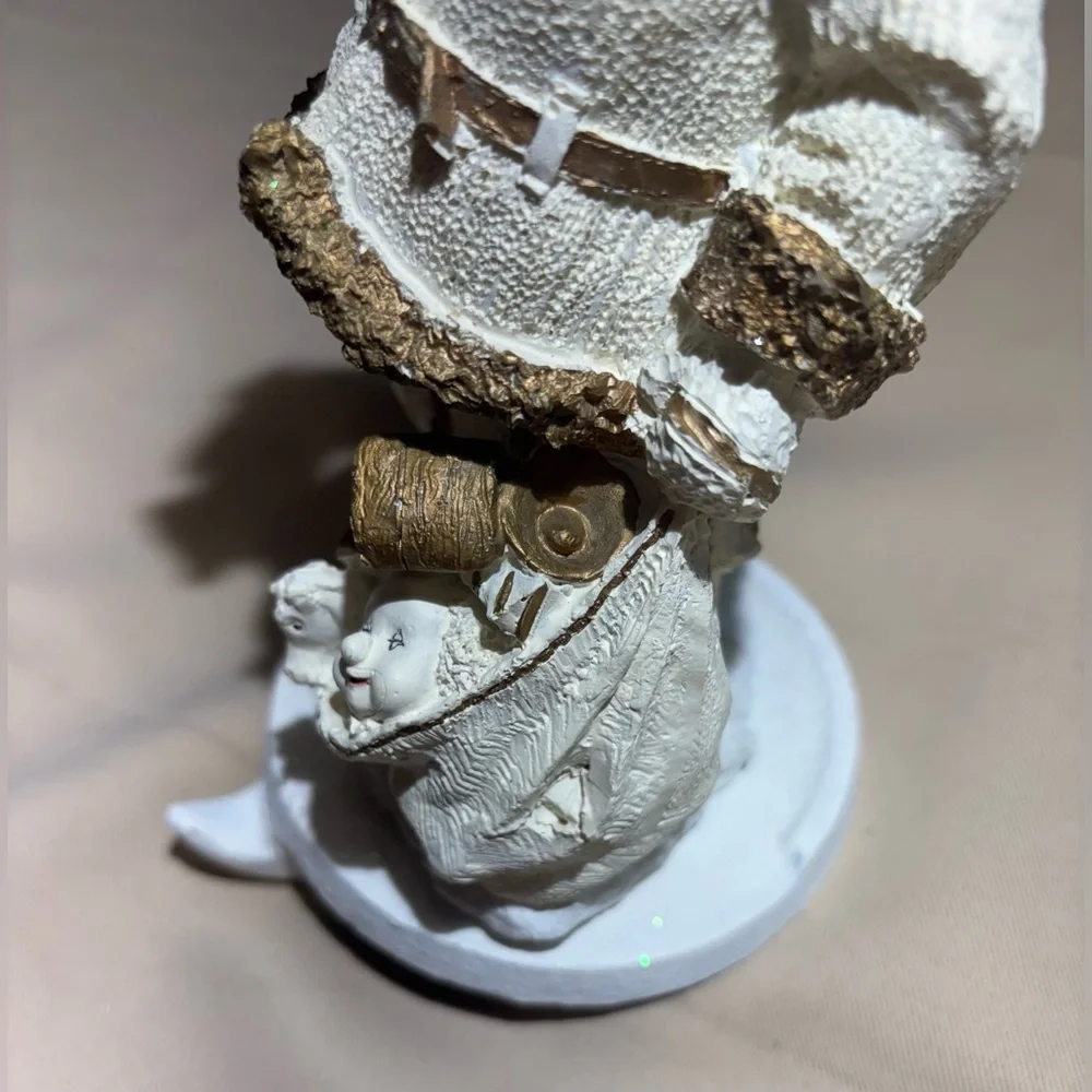 Gold and White/Ivory Santa‎ Figurine Christmas Decor